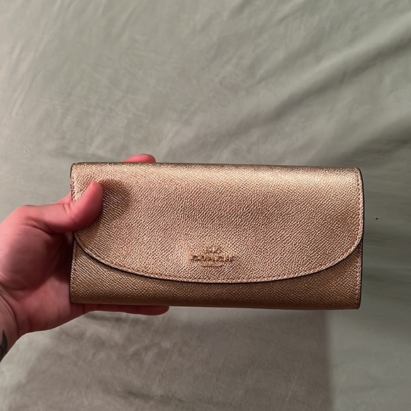 Coach Wallet gold shimmer - Picture 7 of 7